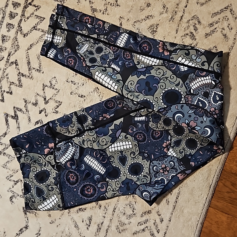 CVG Midnight skulls full length leggings